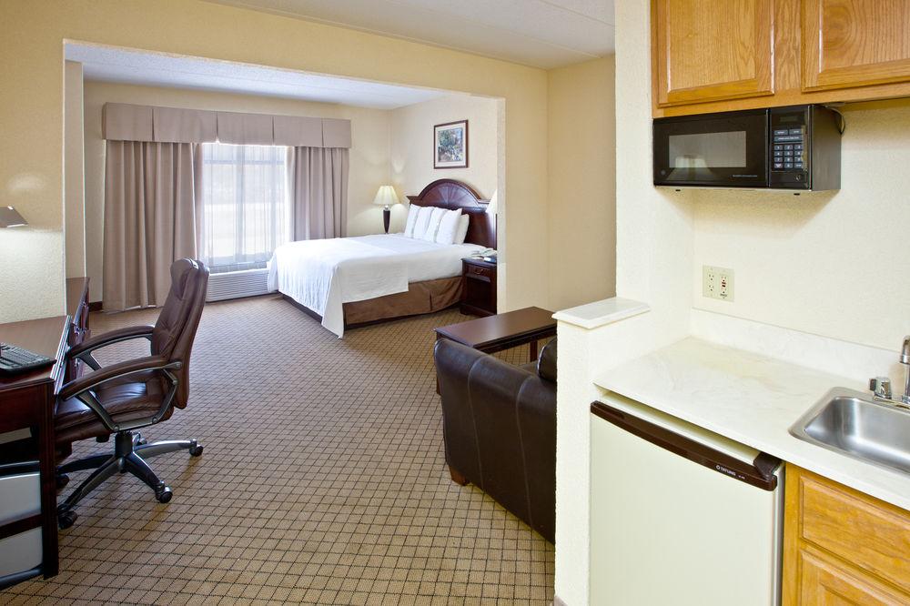 Delta Hotels By Marriott Huntington Downtown Bagian luar foto