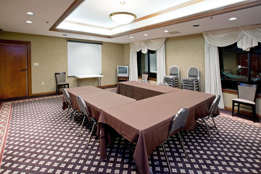 Delta Hotels By Marriott Huntington Downtown Bagian luar foto