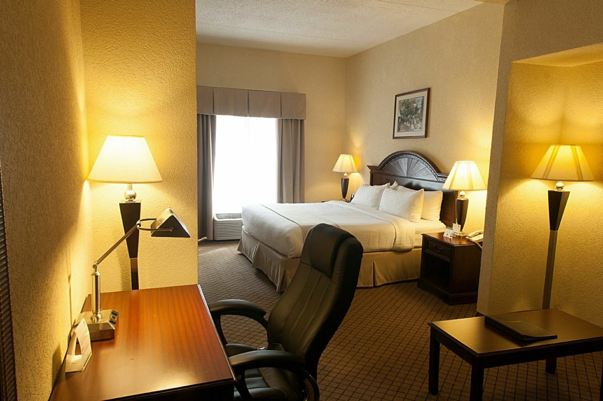Delta Hotels By Marriott Huntington Downtown Bagian luar foto